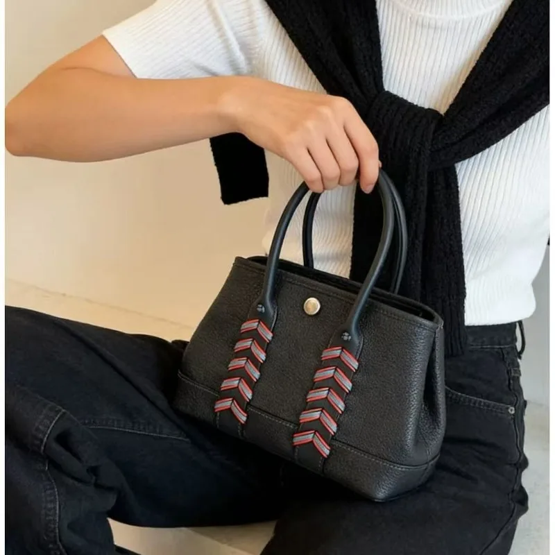 Top Grain Leather Woven Garden Tote Bag for Women, 2026 New Fashion Handbag Shoulder Crossbody Bag, Elegant Versatile Purse
Top Grain Leather Woven Garden Tote Bag for Women, 2026 New Fashion Handbag Shoulder Crossbody Bag, Elegant Versatile Purse