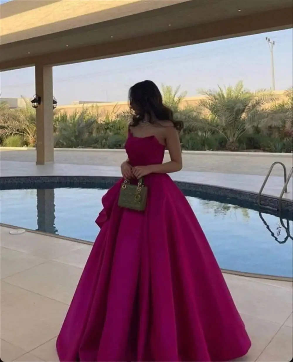 Ball Gown Strapless Sleeveless Robes De Soirée Floor-Length Satin Princess Draped Evening Dresses Prom Wedding Dress 2025
Ball Gown Strapless Sleeveless Robes De Soirée Floor-Length Satin Princess Draped Evening Dresses Prom Wedding Dress 2025