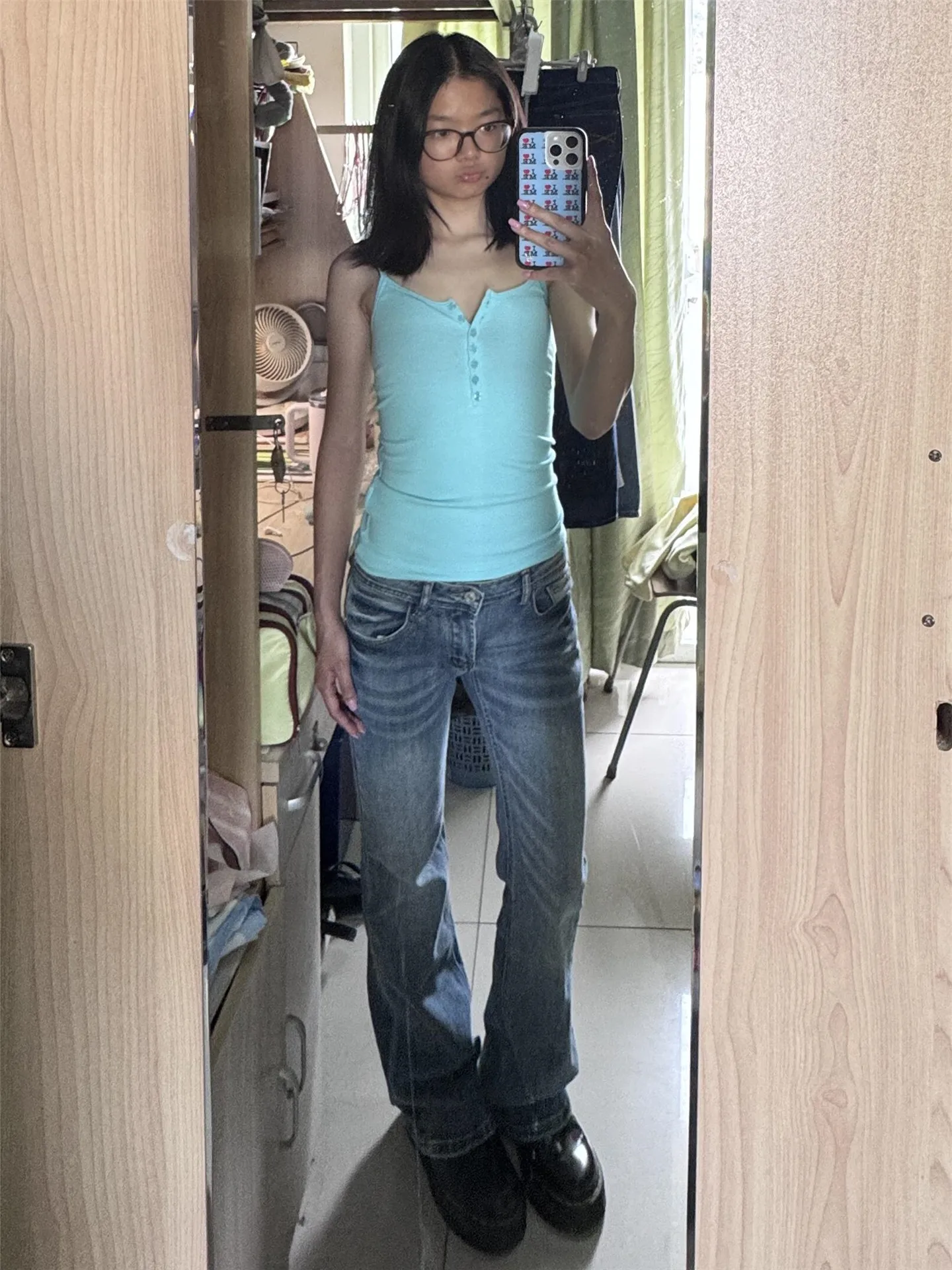 American Vintage Low Waist Bell Bottom Jeans Women Summer Slimming Long Floor Length Pants Cotton Soft Washed Casual Jeans
American Vintage Low Waist Bell Bottom Jeans Women Summer Slimming Long Floor Length Pants Cotton Soft Washed Casual Jeans