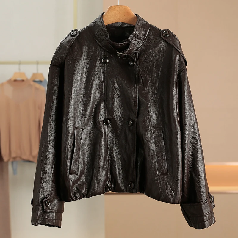 Кожаная куртка с эластичным подолом, двойным рядом пуговиц и воротником-стойкой, весенняя новинка, женская одежда из искусственной кожи с длинными рукавами
Кожаная куртка с эластичным подолом, двойным рядом пуговиц и воротником-стойкой, весенняя новинка, женская одежда из искусственной кожи с длинными рукавами