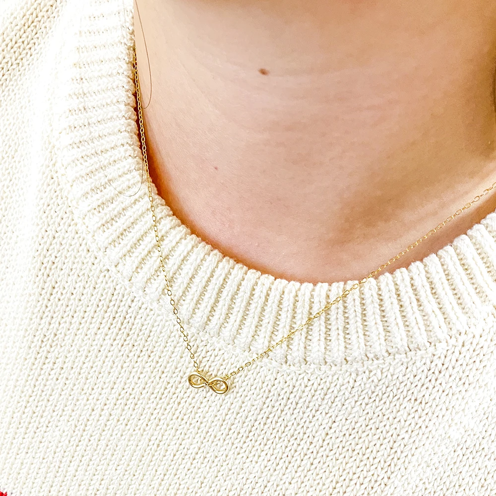 Necklaces 14K Gold Filled Choker Handmade Gold Infinite Charm Pendant Hypoallergenic Jewelry for Women Party Birthday Daily Gift
Necklaces 14K Gold Filled Choker Handmade Gold Infinite Charm Pendant Hypoallergenic Jewelry for Women Party Birthday Daily Gift
