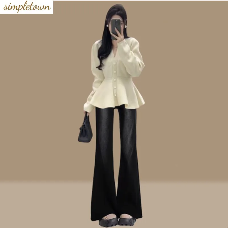 Autumn/Winter 2025 New Fashion Design Knitted Sweater+High Waist Cowboy Bellbottom Pants Two Piece Set
Autumn/Winter 2025 New Fashion Design Knitted Sweater+High Waist Cowboy Bellbottom Pants Two Piece Set