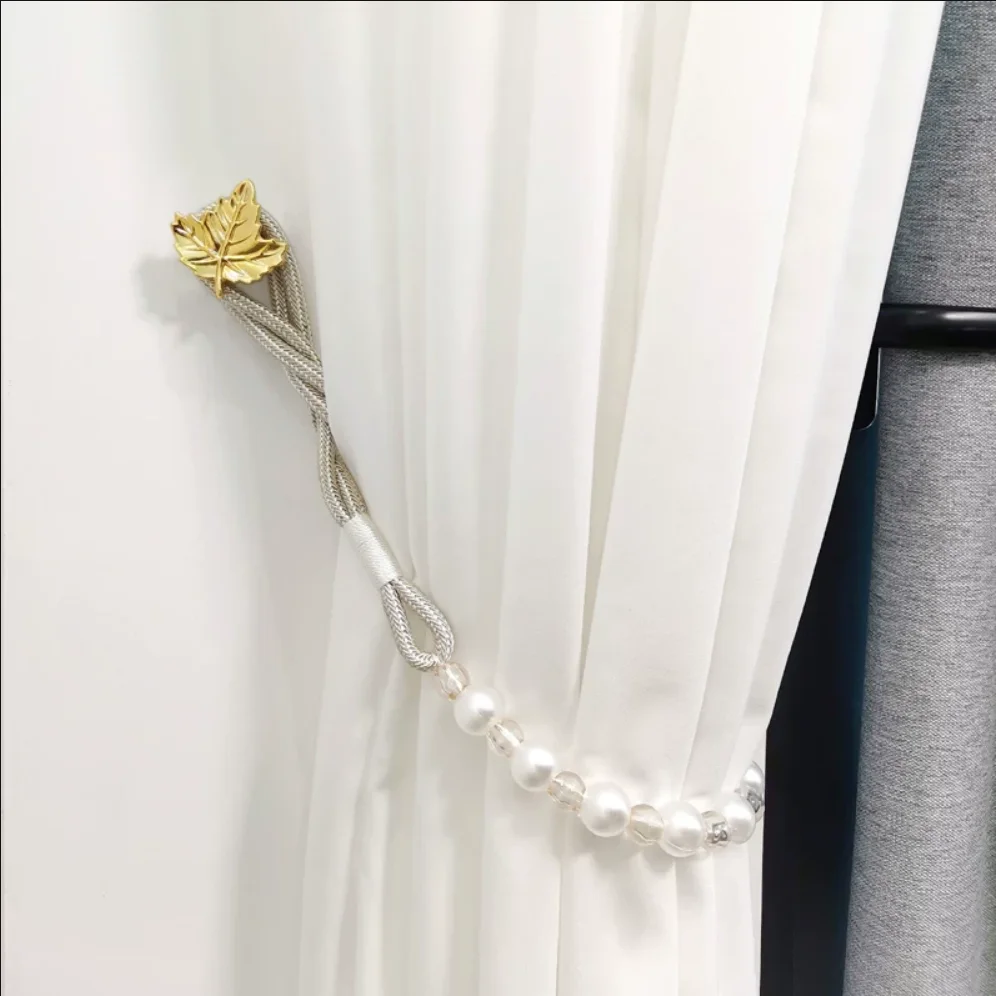4Pcs/No drilling installation retro style curtain hook wall hanging bedroom snowflake clover decoration strap
4Pcs/No drilling installation retro style curtain hook wall hanging bedroom snowflake clover decoration strap