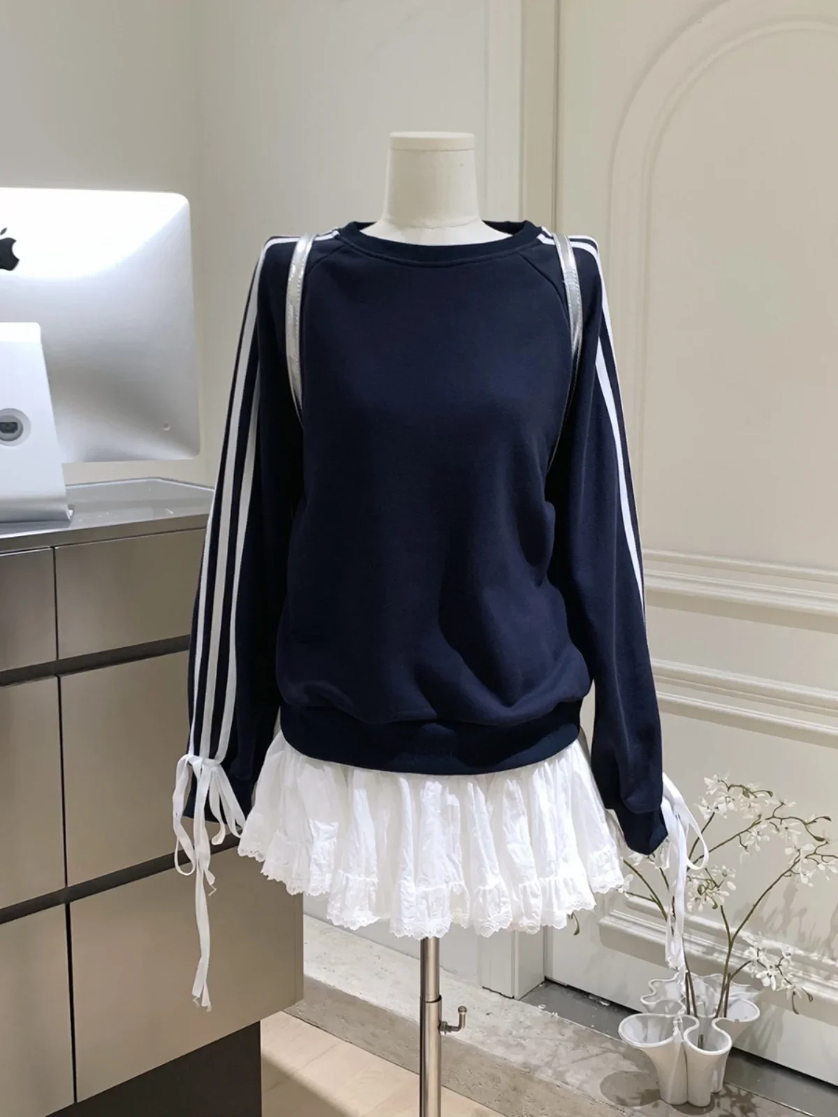 Bow Sweatshirt Women's Sweatshirts Y2k Hoodies Aesthetic Sweatshirts New in Hoodies & Sweatshirts Y2k Hooded Shirt Harajuku
Bow Sweatshirt Women's Sweatshirts Y2k Hoodies Aesthetic Sweatshirts New in Hoodies & Sweatshirts Y2k Hooded Shirt Harajuku