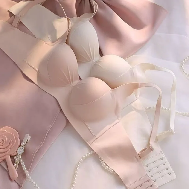 Бесшовное нижнее белье без стального кольца, небольшой сбор груди, большой бюстгальтер, удобное регулируемое нижнее белье пуш-ап
Бесшовное нижнее белье без стального кольца, небольшой сбор груди, большой бюстгальтер, удобное регулируемое нижнее белье пуш-ап