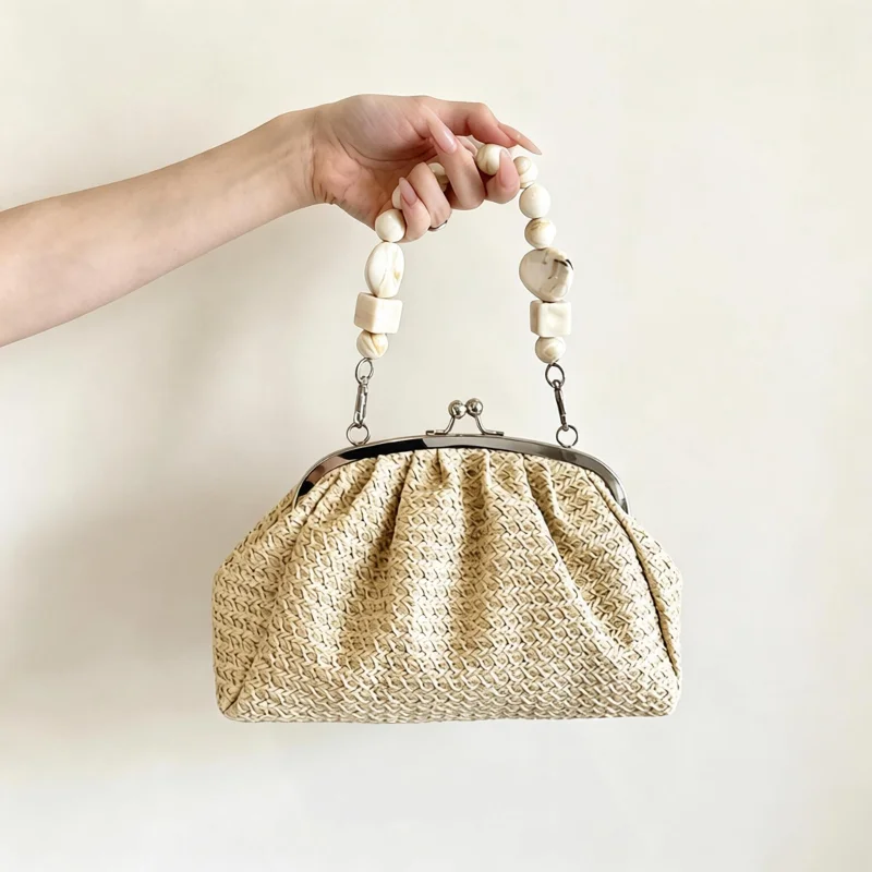Trendy Beaded Cloud Bag Handmade Puffy Knot Shoulder Bag Woven Crossbody Purse Cute Y2K Streetwear Hobo Bag Elegant Travel Date
Trendy Beaded Cloud Bag Handmade Puffy Knot Shoulder Bag Woven Crossbody Purse Cute Y2K Streetwear Hobo Bag Elegant Travel Date