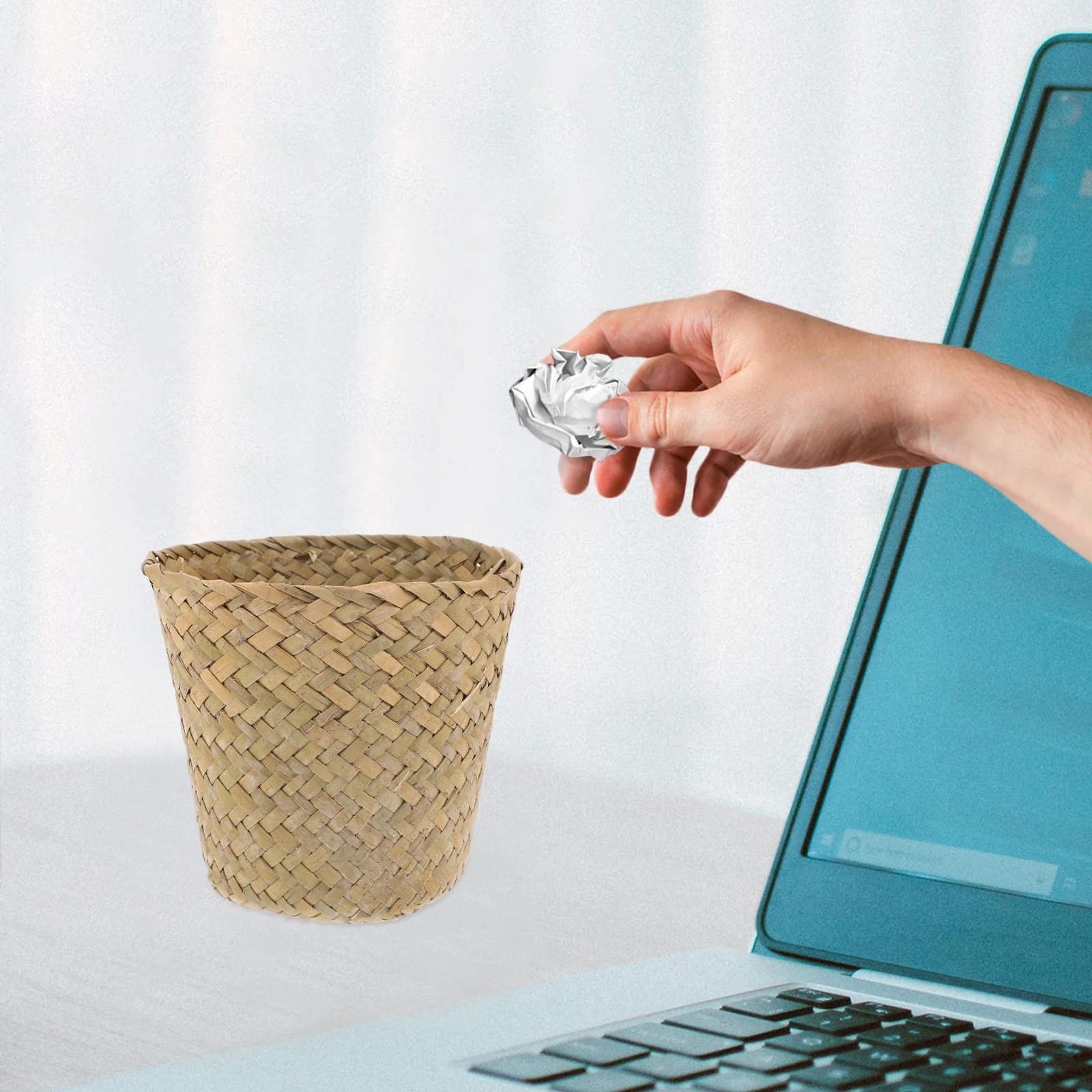 Seaweed Woven Trash Can Natural Straw Waste Basket Decorative Mini Storage Hamper Bins Household Organizing Laundry
Seaweed Woven Trash Can Natural Straw Waste Basket Decorative Mini Storage Hamper Bins Household Organizing Laundry