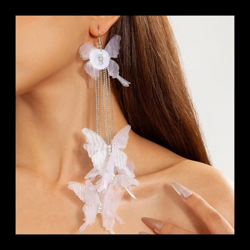 Super Fairy Fabric Butterfly Earrings, Long Fringed Earrings, Versatile and Sweet Earrings.
Super Fairy Fabric Butterfly Earrings, Long Fringed Earrings, Versatile and Sweet Earrings.