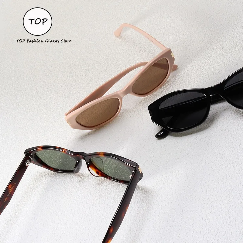 2025 Retro Cat-Eye Small Frame Sunglasses for Women with No Makeup UV400 Sun Protection and UV Protection Sunglasses for Men
2025 Retro Cat-Eye Small Frame Sunglasses for Women with No Makeup UV400 Sun Protection and UV Protection Sunglasses for Men