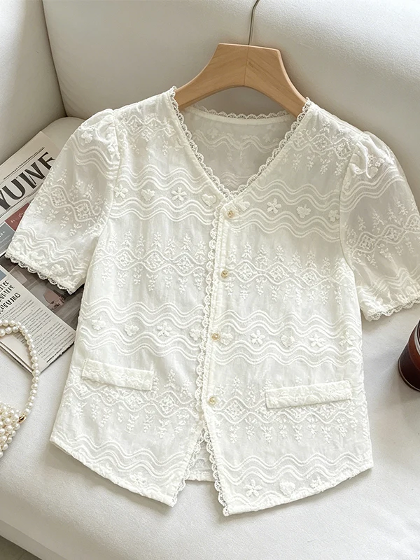 Cute Embroidered Hook Flower Loose Fit Short Sleeve Shirt Summer New Arrival plus Size Women's Fashion Korean Style Top
Cute Embroidered Hook Flower Loose Fit Short Sleeve Shirt Summer New Arrival plus Size Women's Fashion Korean Style Top