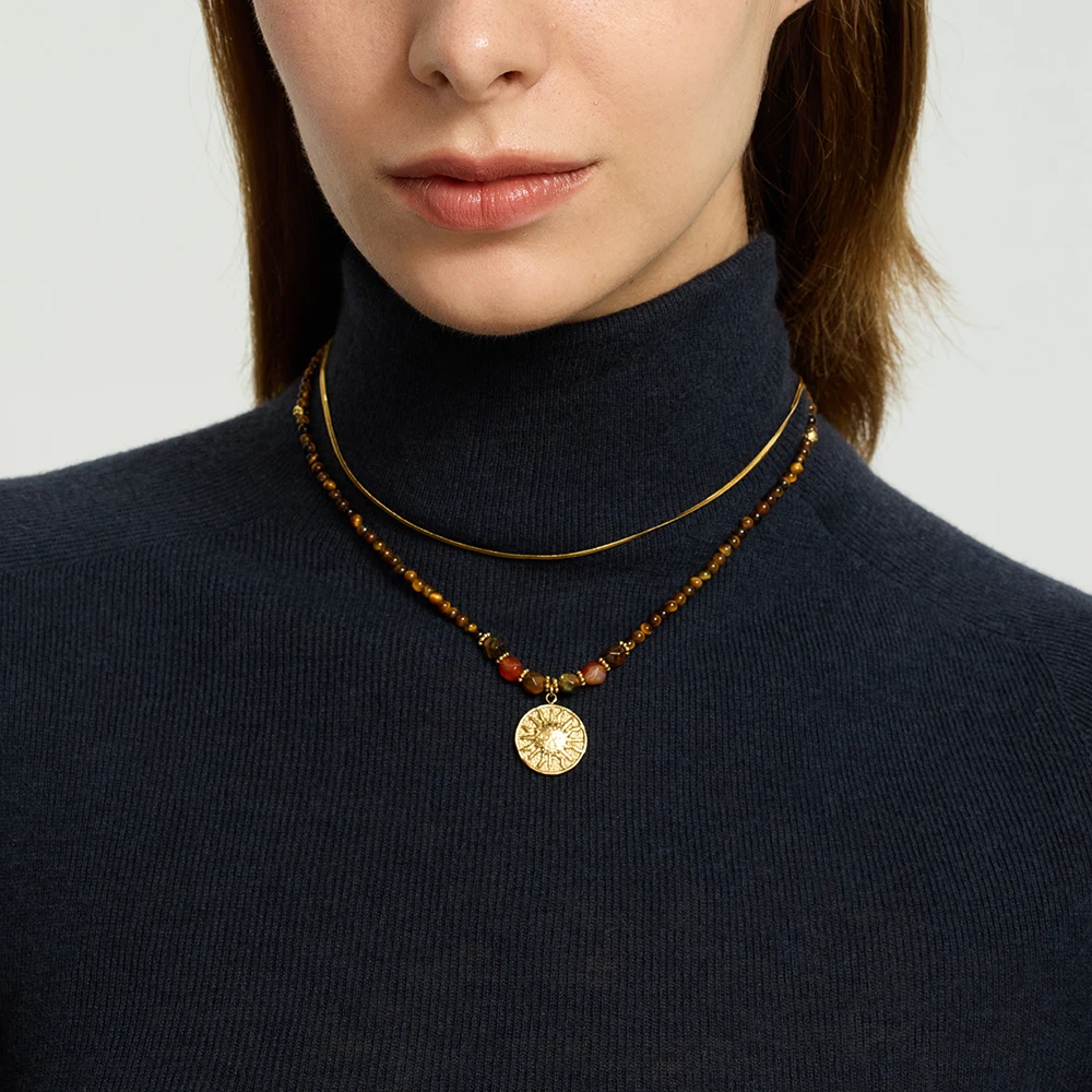 Vintage 18K Gold Plated Stainless steel Sun Pendant Natural Stone Beaded Sweater Chain Maillard Style Necklace for Women Gift
Vintage 18K Gold Plated Stainless steel Sun Pendant Natural Stone Beaded Sweater Chain Maillard Style Necklace for Women Gift