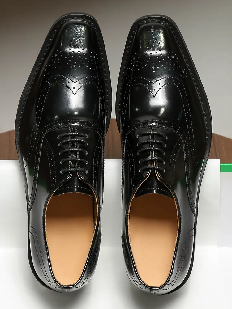 Новые высококачественные деловые мужские туфли, свадебные модные кожаные туфли из телячьей кожи в британском стиле с острым носком на шнуровке
Новые высококачественные деловые мужские туфли, свадебные модные кожаные туфли из телячьей кожи в британском стиле с острым носком на шнуровке