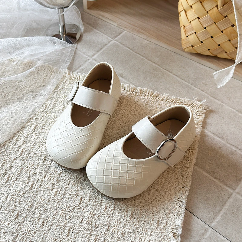 YUYIN Girls' Woven Casual Leather Shoes Soft-soled Children's Casual Flat Princess Shoes Fashionable Children's Leather Shoes
YUYIN Girls' Woven Casual Leather Shoes Soft-soled Children's Casual Flat Princess Shoes Fashionable Children's Leather Shoes