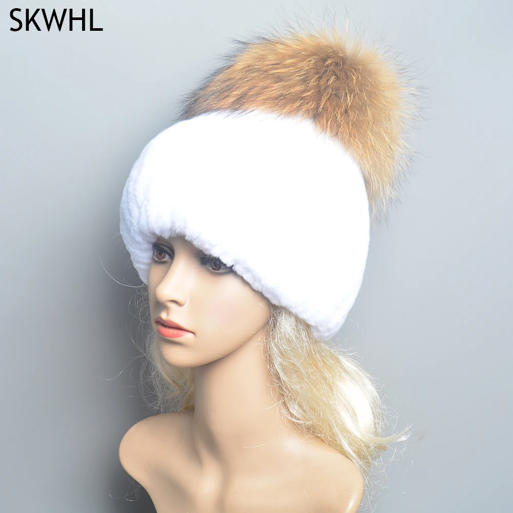 New Winter Warm Real Rex Rabbit Fur Hats Beanies 100% Natural Fur Caps Fashion Knitted Genuine Fur Hat With Silver Fox Fur Ball
New Winter Warm Real Rex Rabbit Fur Hats Beanies 100% Natural Fur Caps Fashion Knitted Genuine Fur Hat With Silver Fox Fur Ball