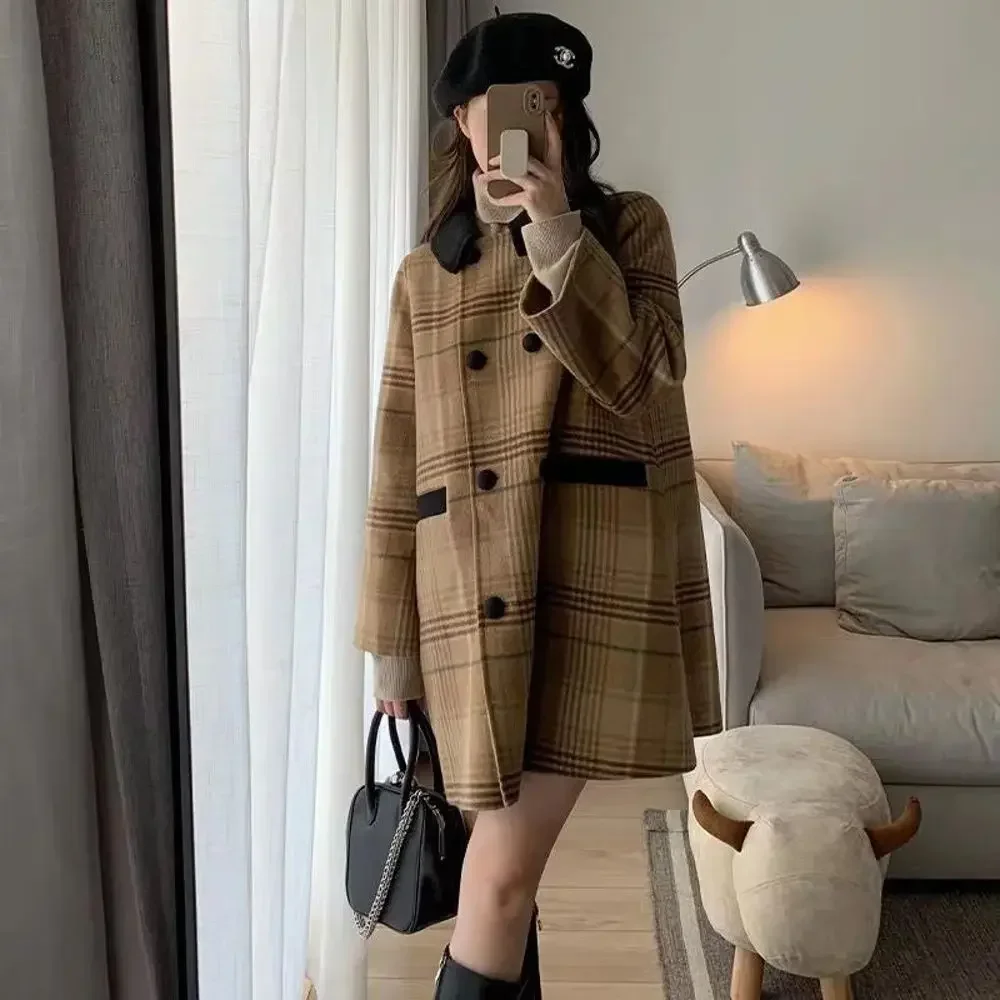 Korean Cape Pure Double-sided Woolen Coat Loose Woolen Coat for Women French Style New Retro Plaid Fashionable Small
Korean Cape Pure Double-sided Woolen Coat Loose Woolen Coat for Women French Style New Retro Plaid Fashionable Small