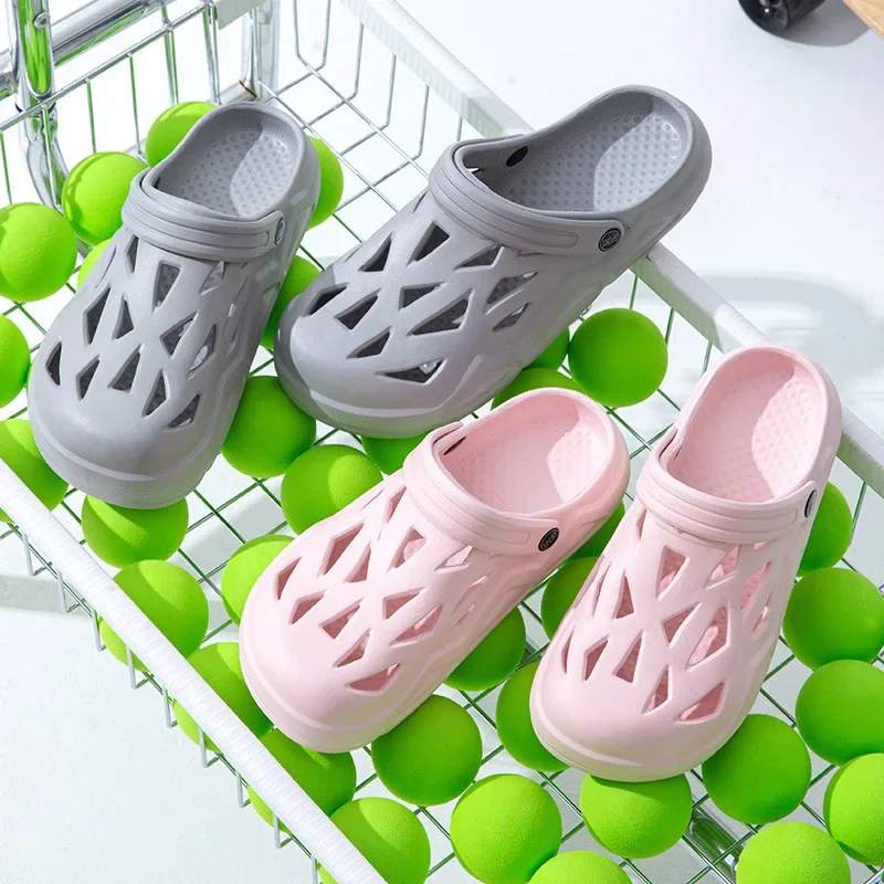 Women's heeled sandals indoor home and outdoor permeable men's and women's non-slip sandals
Women's heeled sandals indoor home and outdoor permeable men's and women's non-slip sandals