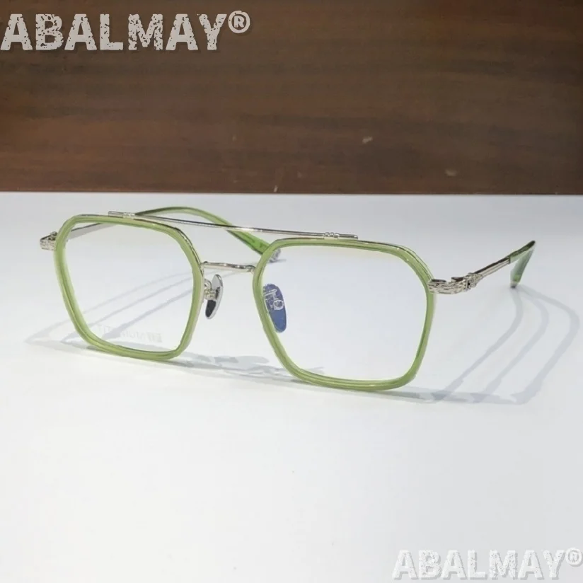 Top Quality Designer Optical Glasses for Men and Women 8045 SIZE 52-20-148 Titanium Luxury Business Prescription spectacle frame
Top Quality Designer Optical Glasses for Men and Women 8045 SIZE 52-20-148 Titanium Luxury Business Prescription spectacle frame