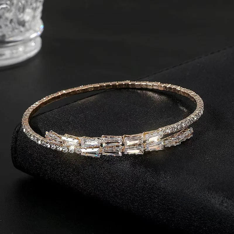 Zircon Bow Open Bracelet Fashion Personalized Commuter Bracelet Niche Design All-match Elegant Bracelet for Women
Zircon Bow Open Bracelet Fashion Personalized Commuter Bracelet Niche Design All-match Elegant Bracelet for Women