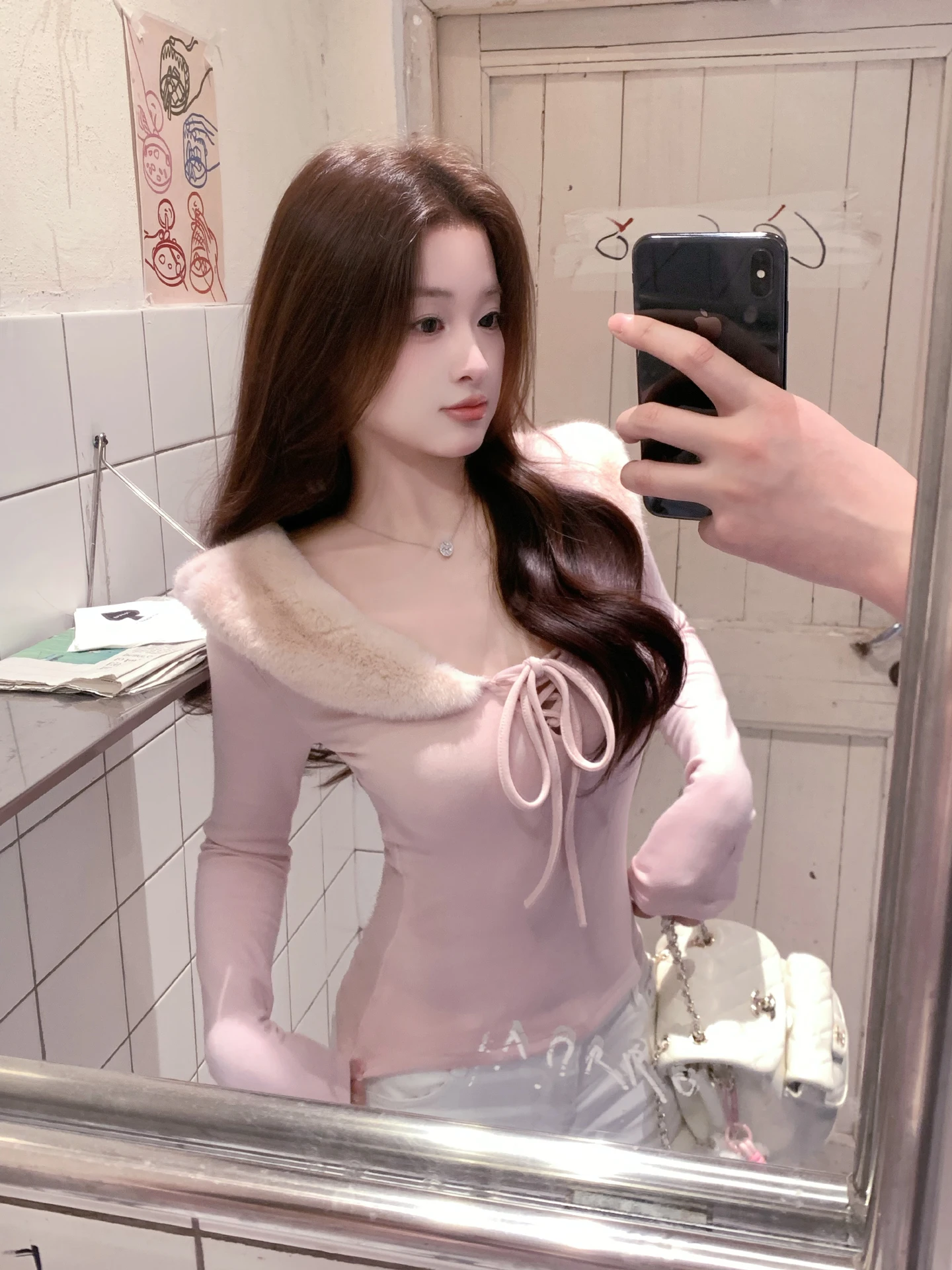 Banana Pure Desire Knitted Long Sve T-irt Women's Autumn Winter Slim Fit Boting irt with Bow Tie Fur Collar
Banana Pure Desire Knitted Long Sve T-irt Women's Autumn Winter Slim Fit Boting irt with Bow Tie Fur Collar