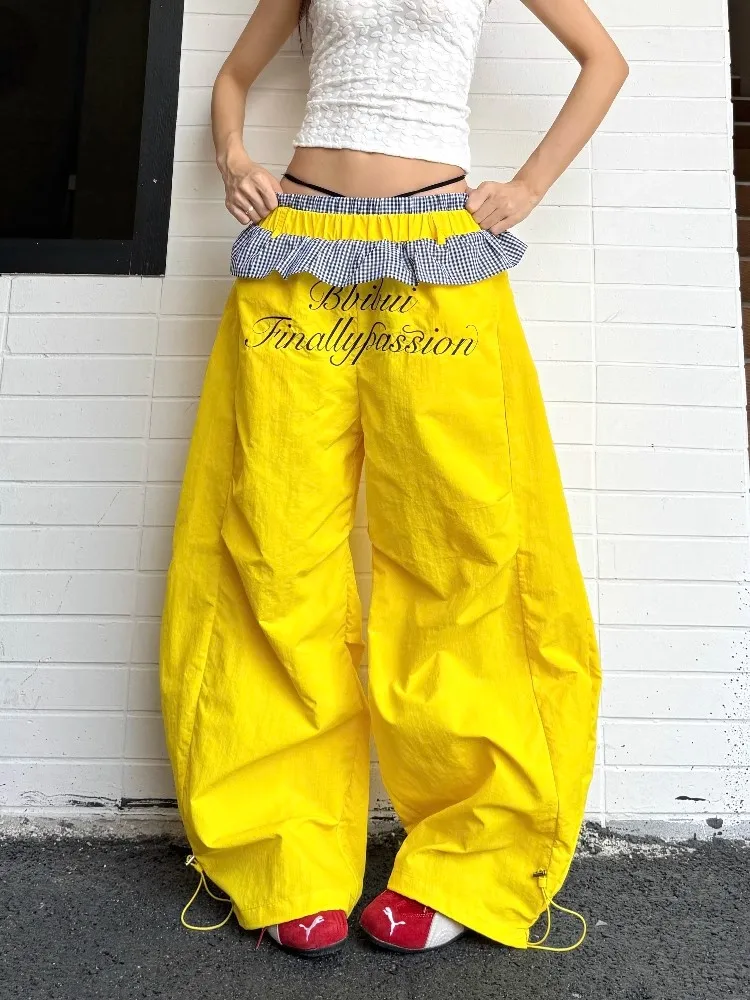 American Style Spicy Plaid Ruffle Waist Patchwork Quick Dry Knife Pants Women Summer Dopaamine Wide Leg Dancing Pants
American Style Spicy Plaid Ruffle Waist Patchwork Quick Dry Knife Pants Women Summer Dopaamine Wide Leg Dancing Pants