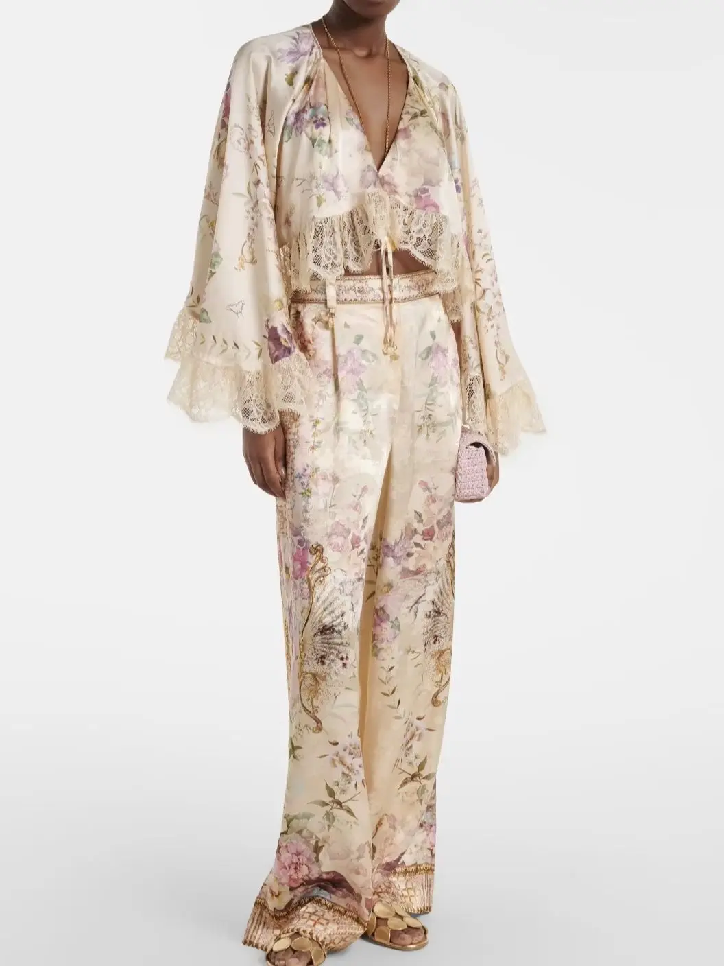 2026 Women's 100% Silk Pants Suit Floral Printed Beaded Lace Patch Flare Sleeve V-Neck Shirt + High Waist Wide Leg Trousers Suit
2026 Women's 100% Silk Pants Suit Floral Printed Beaded Lace Patch Flare Sleeve V-Neck Shirt + High Waist Wide Leg Trousers Suit