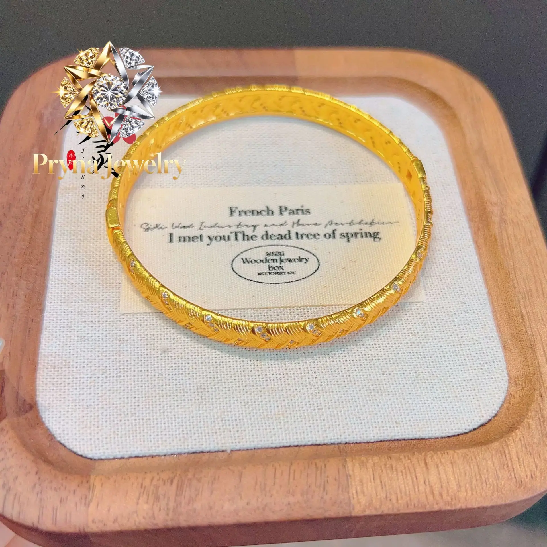 Pryna Jewelry Luxury 9999 24K real gold Dot diamond braided bracelet Fashion high bracelet simple and versatile
Pryna Jewelry Luxury 9999 24K real gold Dot diamond braided bracelet Fashion high bracelet simple and versatile