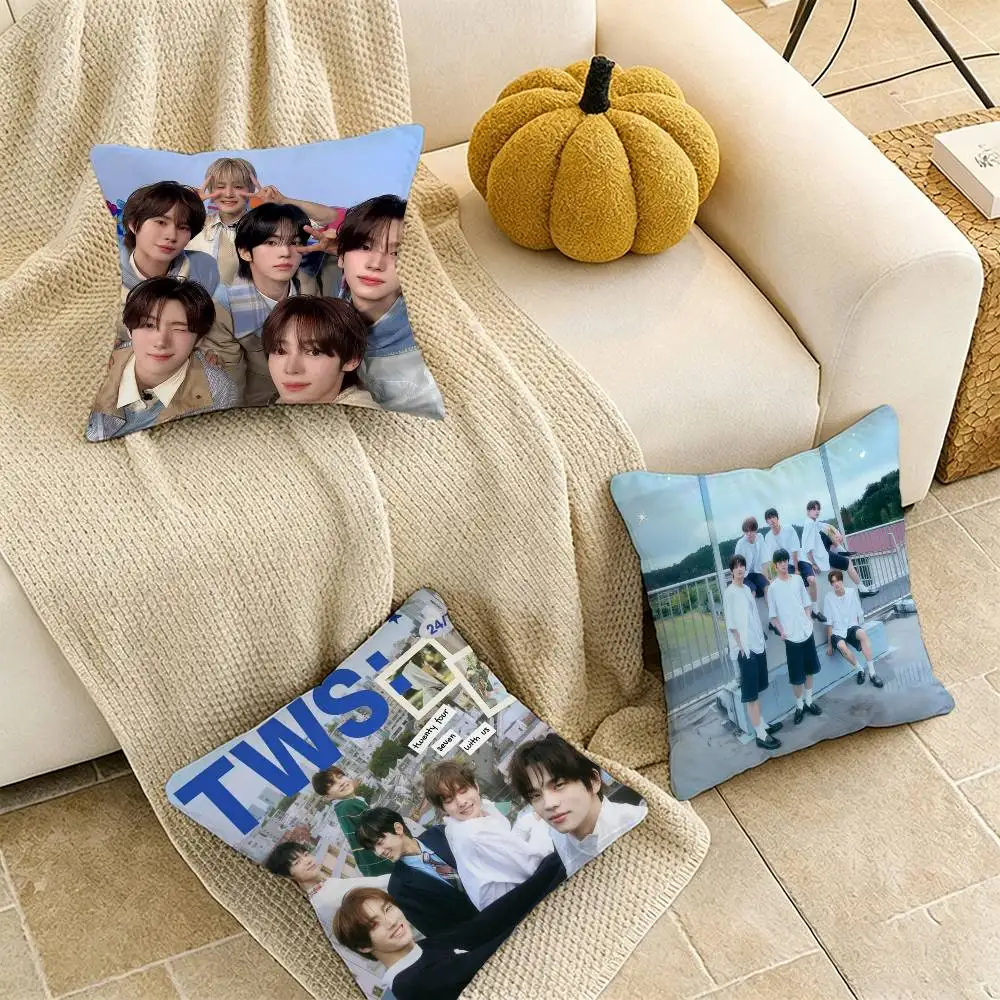 T-TWS NO TRAGEDY Pillow Case for Sofa Living Room Home office Decor Protective Cover
T-TWS NO TRAGEDY Pillow Case for Sofa Living Room Home office Decor Protective Cover
