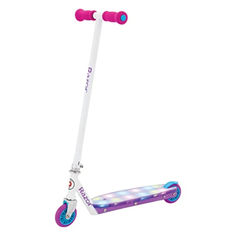 Самокат Party Pop Kick Scooter с многоцветной светодиодной подсветкой деки, легкая стальная рама, для детей от 6 лет и старше
Самокат Party Pop Kick Scooter с многоцветной светодиодной подсветкой деки, легкая стальная рама, для детей от 6 лет и старше