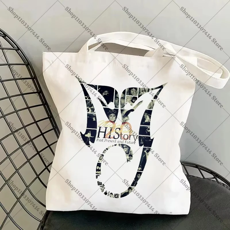 2026 new Boy and girl casual and cute handbag for fashion accessories storage. Suitable for adult women and men.
2026 new Boy and girl casual and cute handbag for fashion accessories storage. Suitable for adult women and men.
