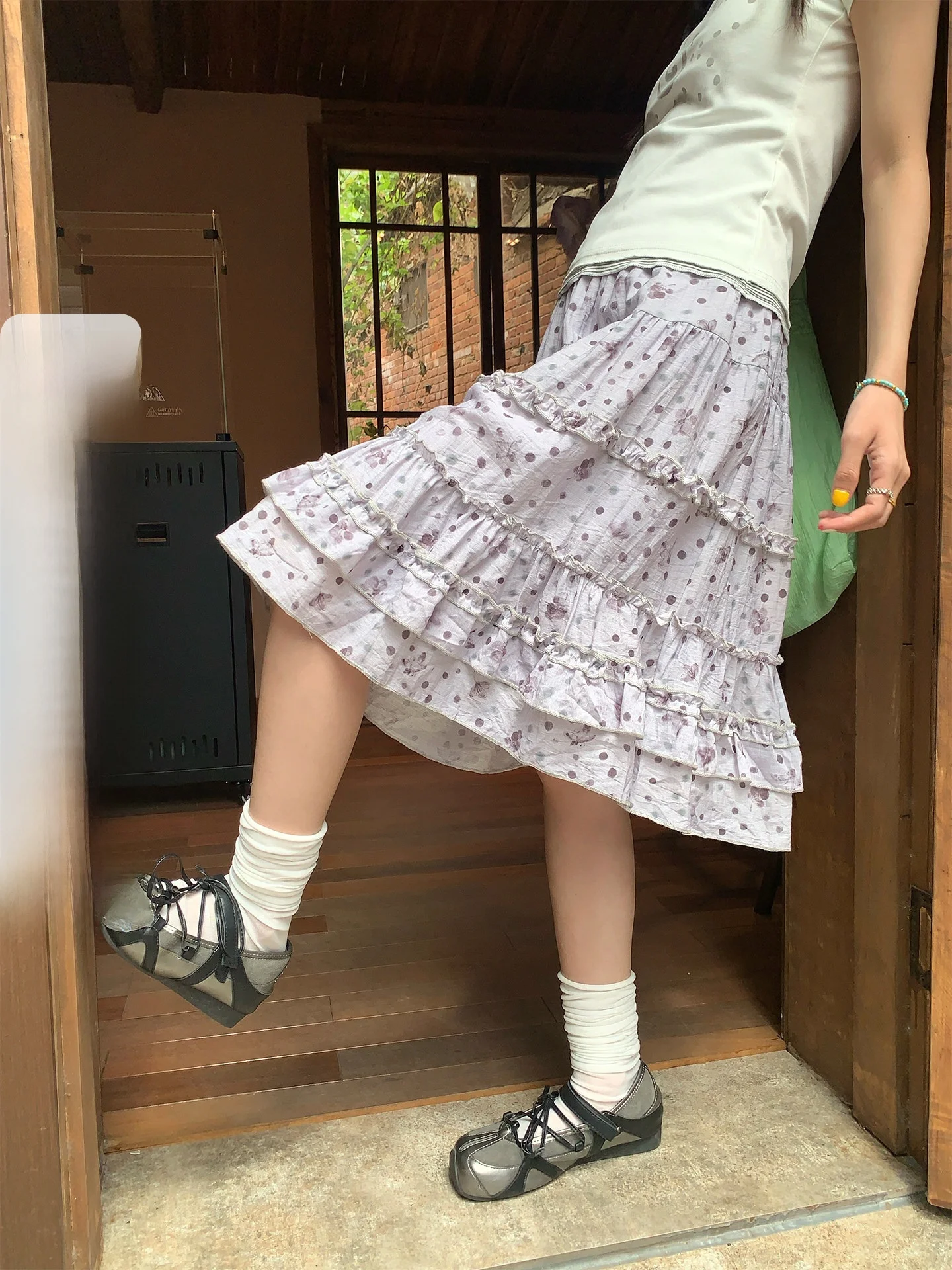 Hollyii Korean Style Half Skirt Floral Print Midi Skirt Puffy Lace Polka Dot Pattern Women's High Waist A-Line Skirt
Hollyii Korean Style Half Skirt Floral Print Midi Skirt Puffy Lace Polka Dot Pattern Women's High Waist A-Line Skirt