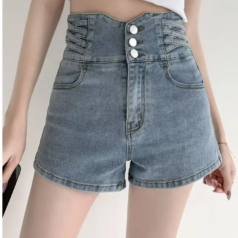 High Waist Black Denim Shorts Women Summer Large Size Design A-Line Ultra Shorts Thin Spicy Girl Wide Leg Hot Pants INS
High Waist Black Denim Shorts Women Summer Large Size Design A-Line Ultra Shorts Thin Spicy Girl Wide Leg Hot Pants INS