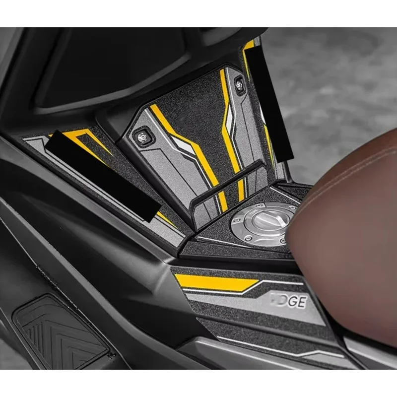 Tank Pad Protector for Motorcycle VOGE SR4MAX 2022 2023, Leather Glaze Sticker, Accessories
Tank Pad Protector for Motorcycle VOGE SR4MAX 2022 2023, Leather Glaze Sticker, Accessories