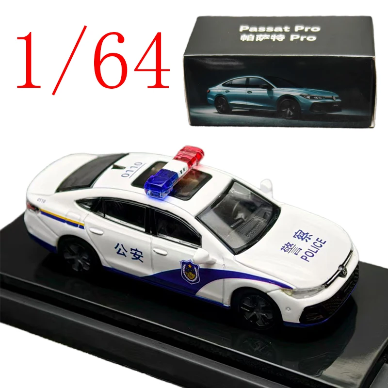 Литая под давлением модель автомобиля из сплава Saic Volkswagen в масштабе 1/64 Volkswagen PASSAT Pro, полицейская машина, игровые транспортные средства, игрушки для мальчика, подарок, оригинальная коробка
Литая под давлением модель автомобиля из сплава Saic Volkswagen в масштабе 1/64 Volkswagen PASSAT Pro, полицейская машина, игровые транспортные средства, игрушки для мальчика, подарок, оригинальная коробка