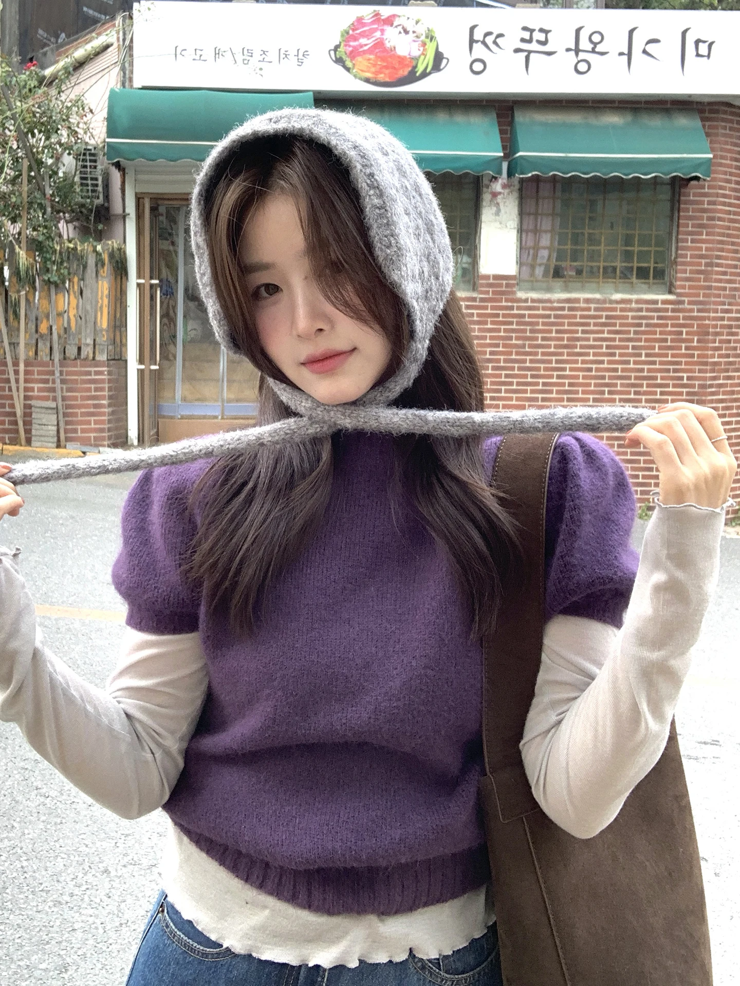 Korean Style Fashionable Knitted Sweater Half High Collar Bubble Sleeve Overhead Soft Polyester Cotton Blend Warm Thick Winter
Korean Style Fashionable Knitted Sweater Half High Collar Bubble Sleeve Overhead Soft Polyester Cotton Blend Warm Thick Winter