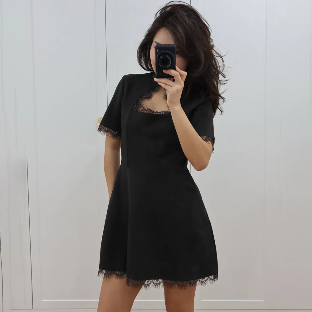 Ticketsx Lace Hollow Out Mini Dress Solid Elegant Patchwork High Waist Slim Women Dress Fashion New Vintage Party Evening Dress
Ticketsx Lace Hollow Out Mini Dress Solid Elegant Patchwork High Waist Slim Women Dress Fashion New Vintage Party Evening Dress