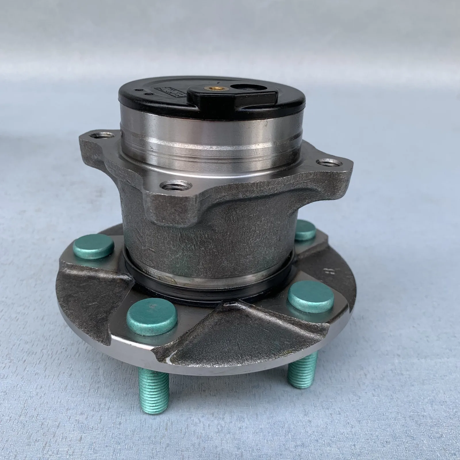 6M51-2C299-AA КОМПЛЕКТ ПОДШИПНИКА КОЛЕСА для Ford 6M512C299AA
6M51-2C299-AA КОМПЛЕКТ ПОДШИПНИКА КОЛЕСА для Ford 6M512C299AA