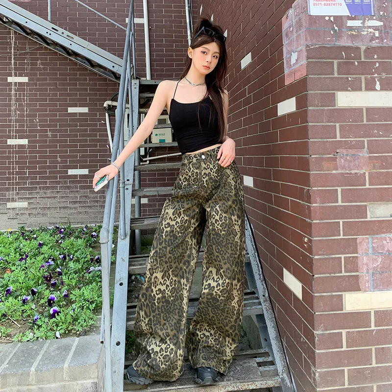American Retro Niche Leopard Print Denim Pants for Men and Women Loose Hip-hop and Street Dance Straight Leg Wide Leg Pants
American Retro Niche Leopard Print Denim Pants for Men and Women Loose Hip-hop and Street Dance Straight Leg Wide Leg Pants