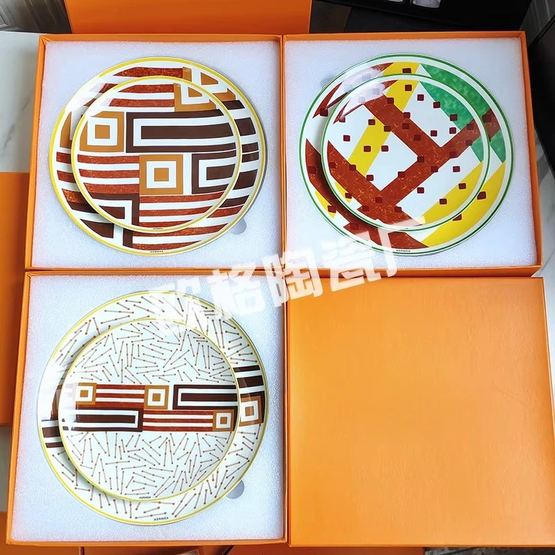 Кофейные чашки из костяного фарфора с блюдцами, чайные чашки, посуда, идеально подходящая для послеобеденного чая, ежедневного использования, домашнего декора и офисной столовой
Кофейные чашки из костяного фарфора с блюдцами, чайные чашки, посуда, идеально подходящая для послеобеденного чая, ежедневного использования, домашнего декора и офисной столовой