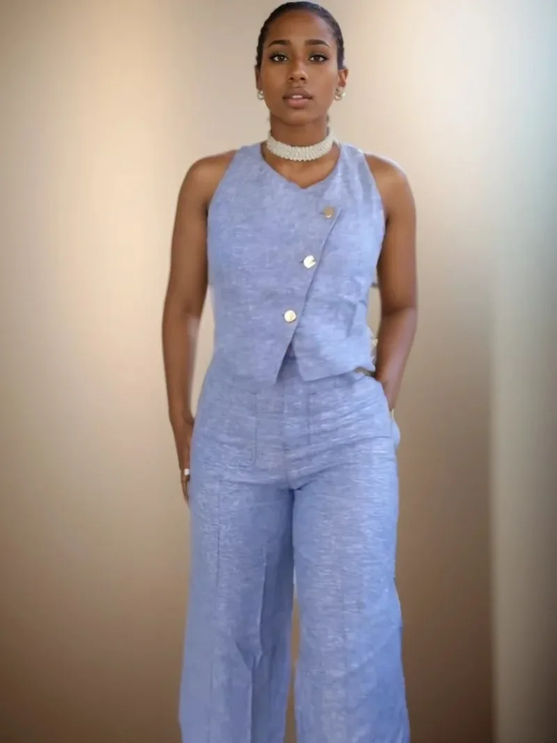 Fashion Pants Suit 2025 Summer New Women's Double-breasted Sleeveless Vest Casual pockets Trousers for Women Two-piece Sets
Fashion Pants Suit 2025 Summer New Women's Double-breasted Sleeveless Vest Casual pockets Trousers for Women Two-piece Sets