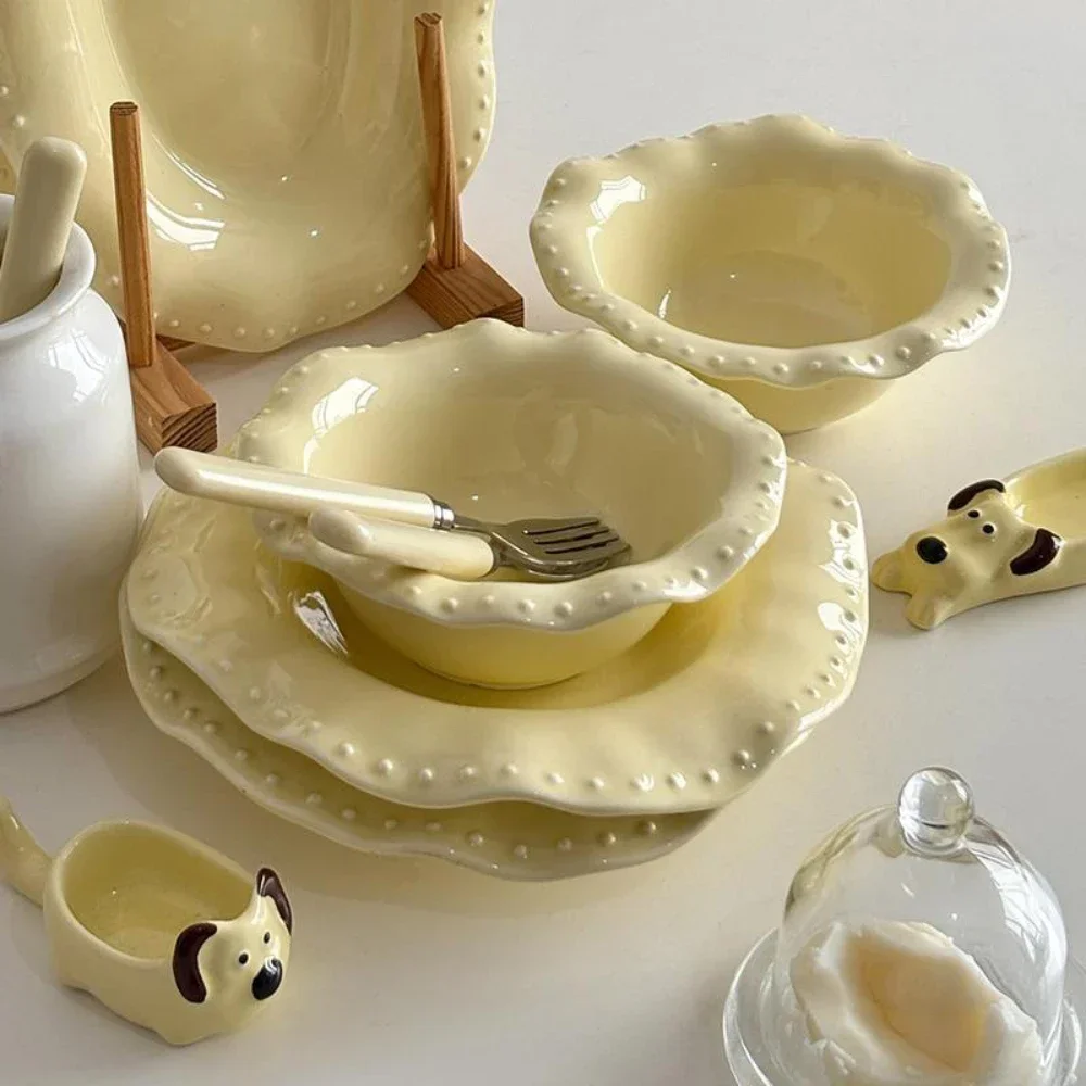 Romantic pearl shaped salad plate French Style Floral Shape Relief Household Food Container Breakfast Toast Sausage Plates
Romantic pearl shaped salad plate French Style Floral Shape Relief Household Food Container Breakfast Toast Sausage Plates