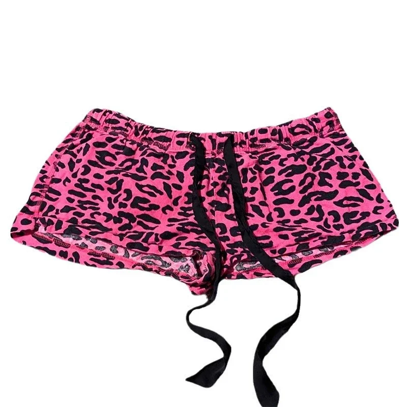 Sexy Half Pants Harajuku Letter Print High Street Casual Y2K Shorts Punk Fashion Pants Hiphop Vintage Grunge Goth EMO Streetwear
Sexy Half Pants Harajuku Letter Print High Street Casual Y2K Shorts Punk Fashion Pants Hiphop Vintage Grunge Goth EMO Streetwear