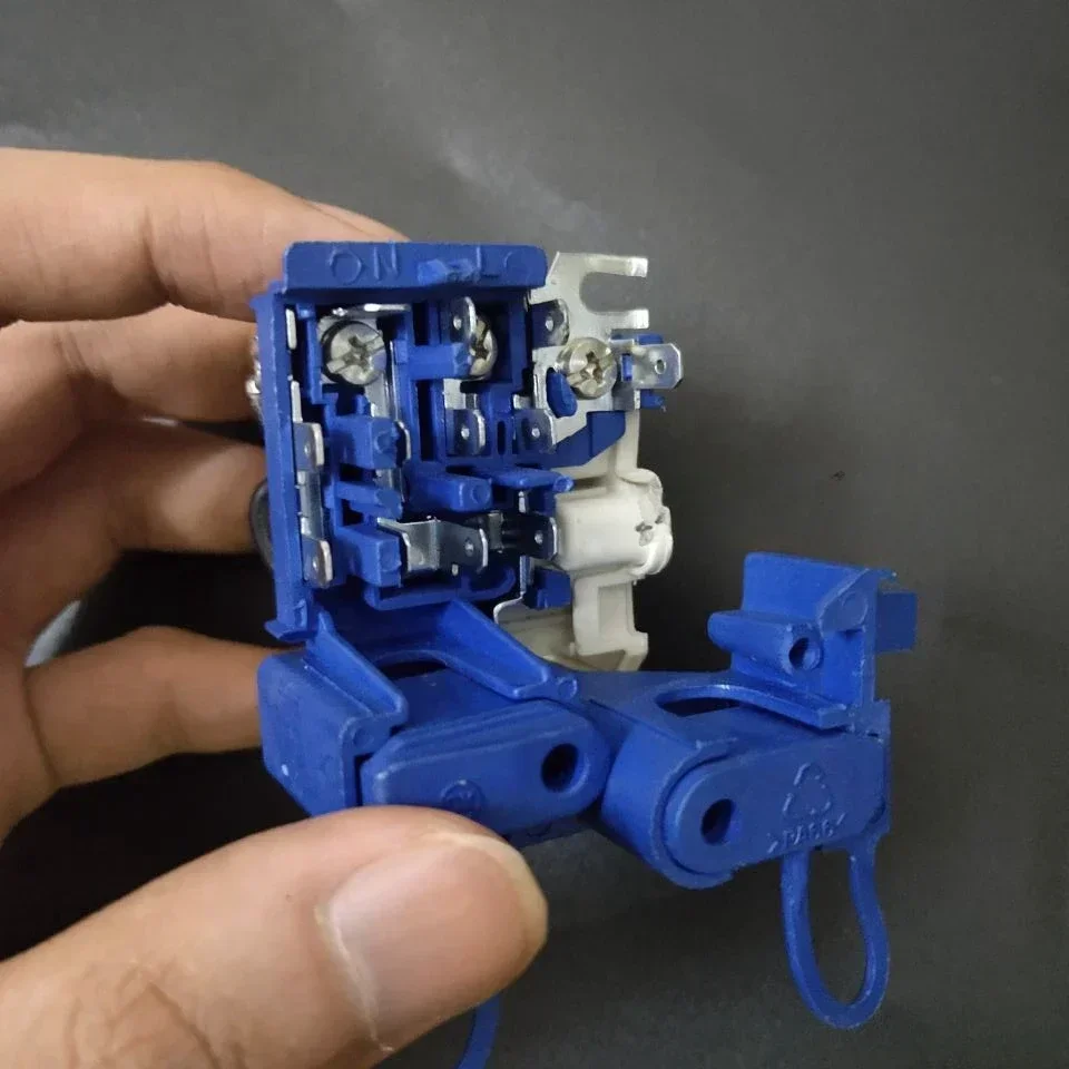 refrigerator compressor PTC starter 8100ZEM accessories
refrigerator compressor PTC starter 8100ZEM accessories