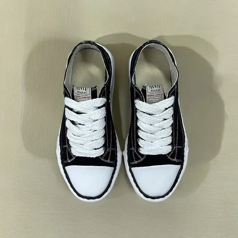 2025 flat shoes White Genuine Leather Canvas Casual Shoes Soft Sole Sports Shoes Unisex 3277 skate shoes
2025 flat shoes White Genuine Leather Canvas Casual Shoes Soft Sole Sports Shoes Unisex 3277 skate shoes