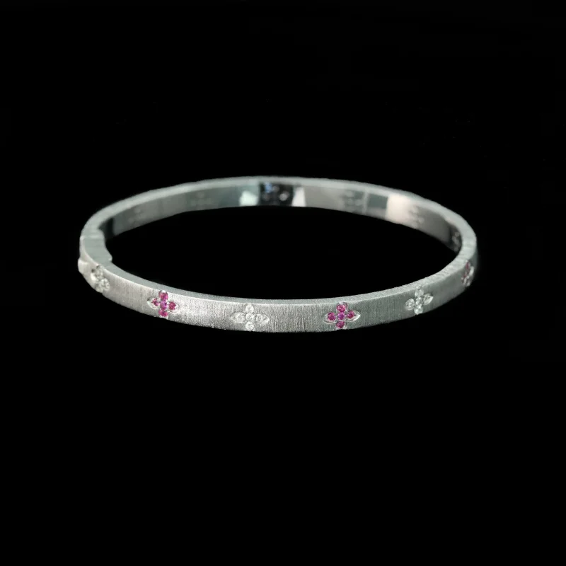 Браслет seiko из серебра 925 пробы с золотым покрытием и высокоуглеродистыми стразами
Браслет seiko из серебра 925 пробы с золотым покрытием и высокоуглеродистыми стразами
