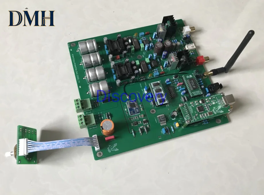 PCM1704 PCM1702 DAC Decoding Chip Test Artifact
PCM1704 PCM1702 DAC Decoding Chip Test Artifact