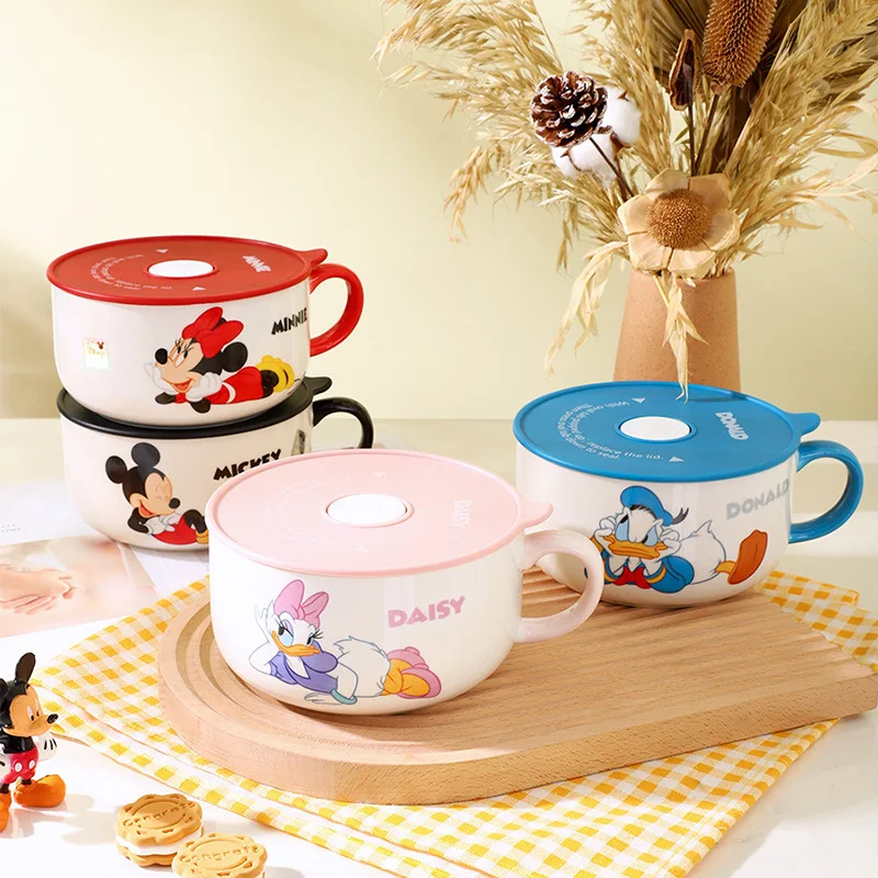 Подлинная утолщенная керамическая миска для лапши быстрого приготовления Disney — с крышкой, термостойкая посуда с игривым мультяшным рисунком, удобная для детей миска для супа
Подлинная утолщенная керамическая миска для лапши быстрого приготовления Disney — с крышкой, термостойкая посуда с игривым мультяшным рисунком, удобная для детей миска для супа