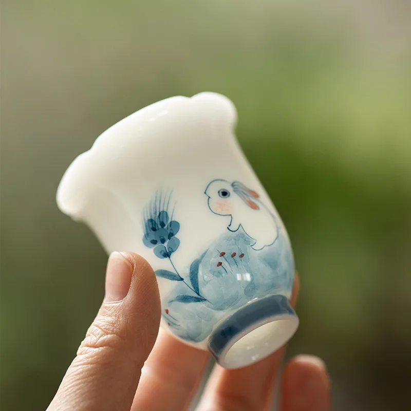 Китайский стиль, ручная роспись, нефритовый кролик, сладкий белый фарфор, дегустационная чашка на высоких ножках, домашняя чашка для чая кунг-фу, чашка для аромата, сборка
Китайский стиль, ручная роспись, нефритовый кролик, сладкий белый фарфор, дегустационная чашка на высоких ножках, домашняя чашка для чая кунг-фу, чашка для аромата, сборка