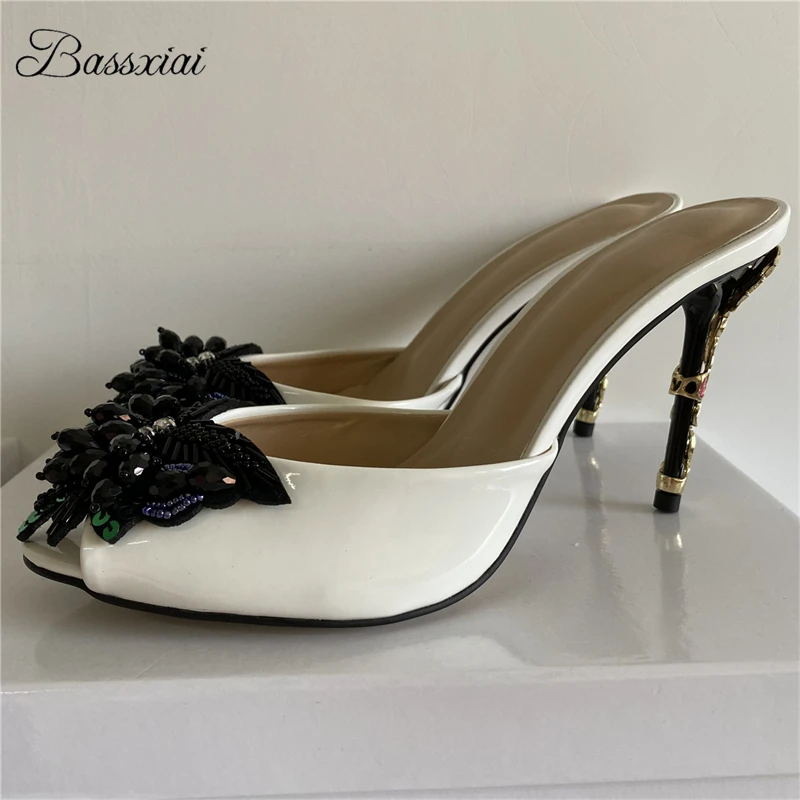 Jeweled Diamond Flower Embellished Sandals Women Colorful Petal Decor Stiletto Heel Patent Leather Slingbacks Summer Shoes
Jeweled Diamond Flower Embellished Sandals Women Colorful Petal Decor Stiletto Heel Patent Leather Slingbacks Summer Shoes