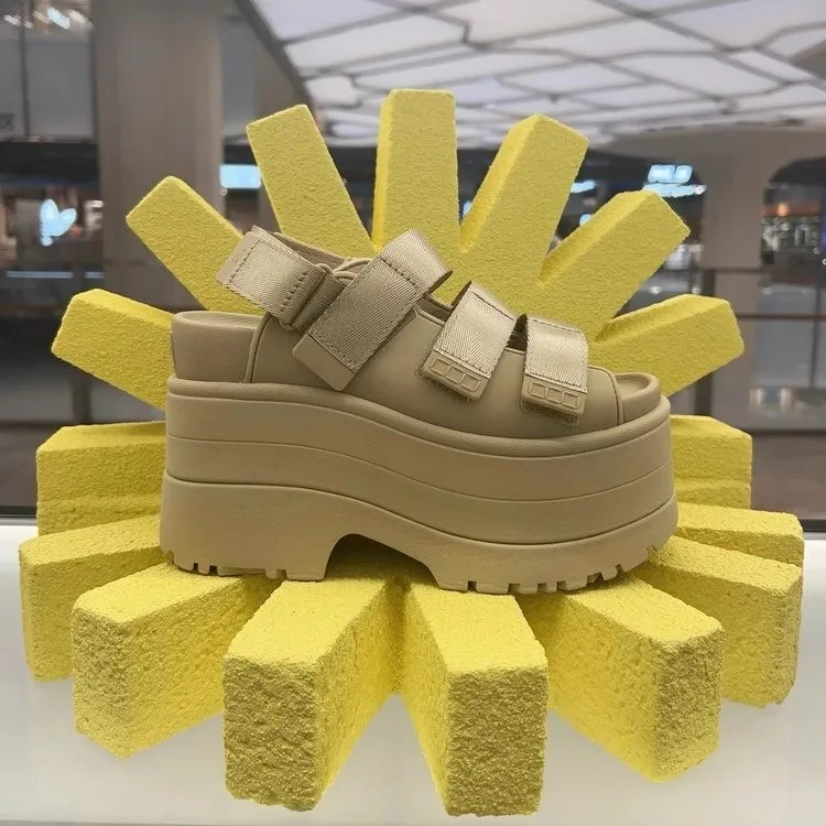 11CM High Platform Sandals Women Summer Hidden Heel Casual Mules Shoes Female Outside Beach Slipper Breathable Chunky Sneakers
11CM High Platform Sandals Women Summer Hidden Heel Casual Mules Shoes Female Outside Beach Slipper Breathable Chunky Sneakers