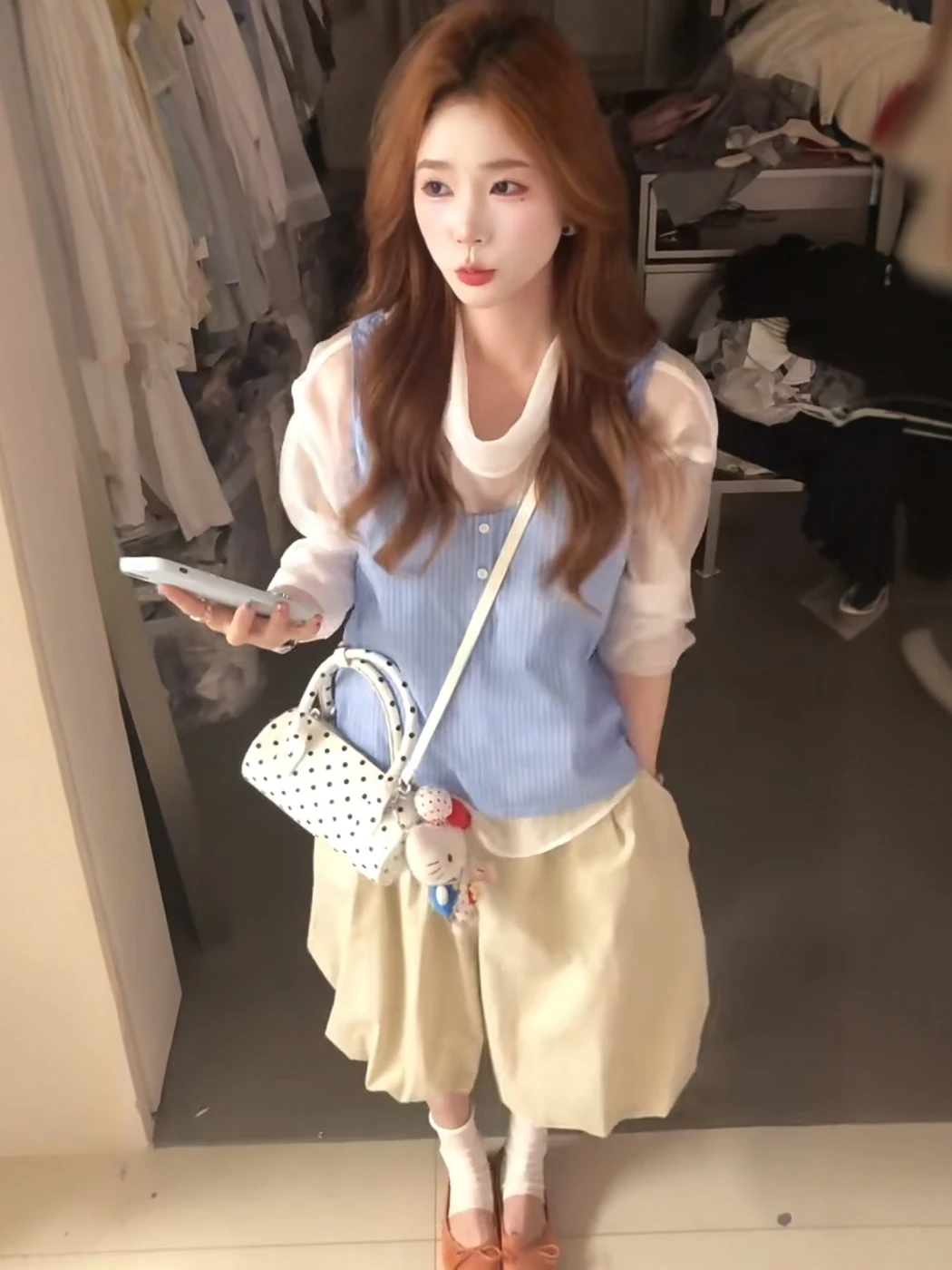 Chic Blue Striped Vest And Shirt Set Women's Summer Fashionable Layering Top High Waist Pants High Quality Knitted Ensemble
Chic Blue Striped Vest And Shirt Set Women's Summer Fashionable Layering Top High Waist Pants High Quality Knitted Ensemble